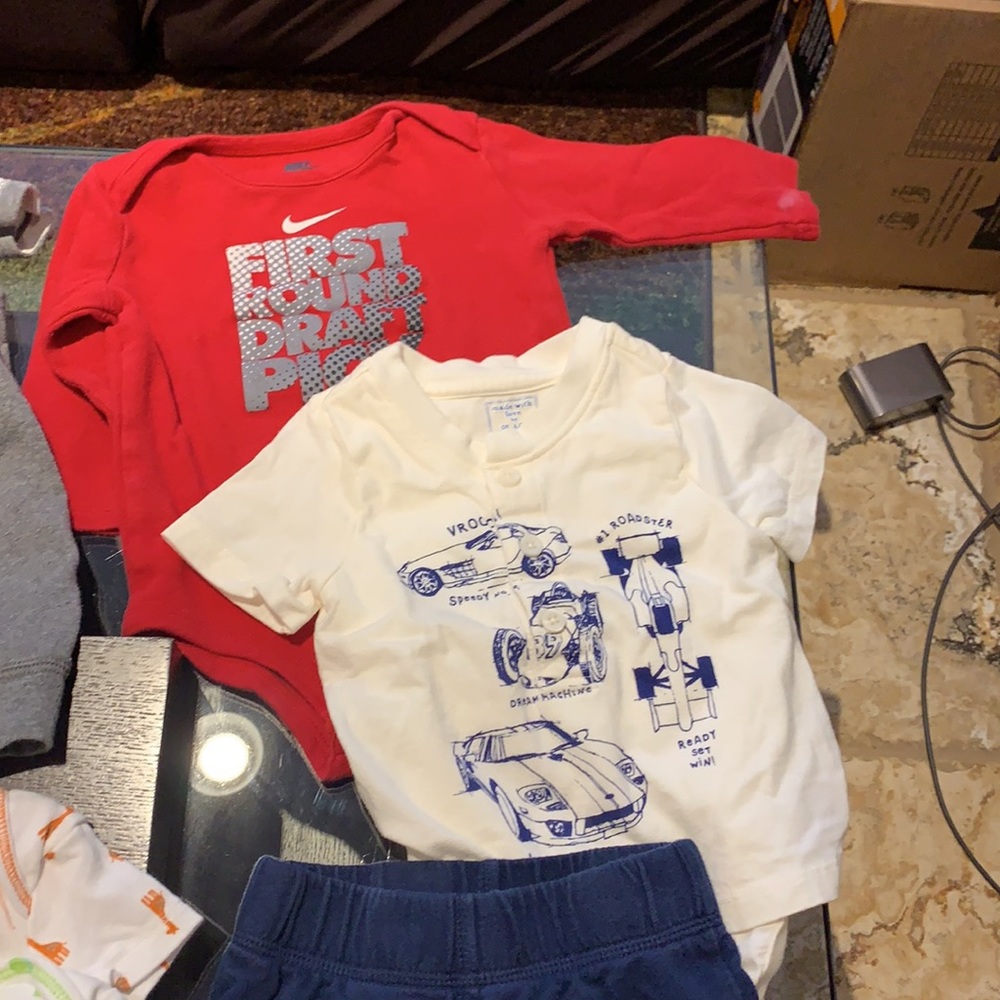 Bundle - Picture 12 of 14